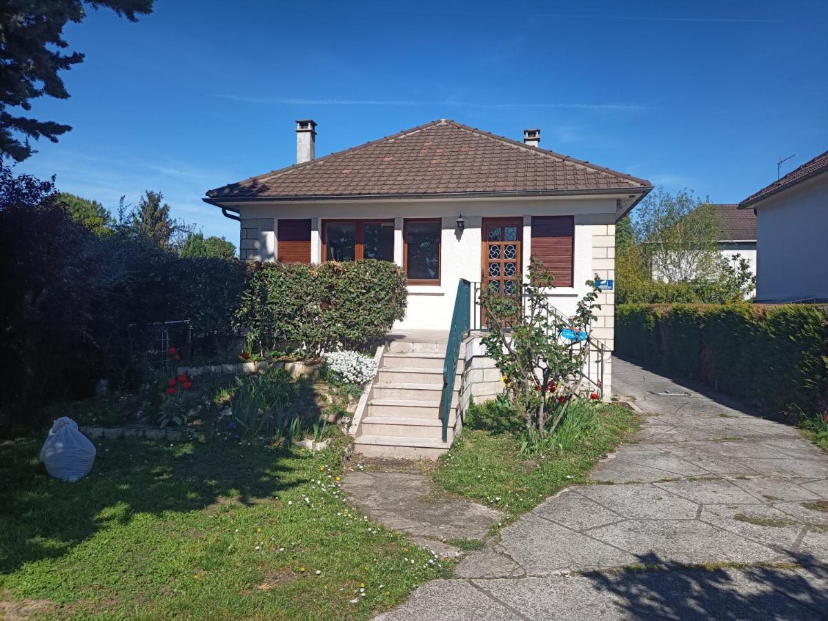 La Coccinelle Vila Conflans-Sainte-Honorine Exterior foto